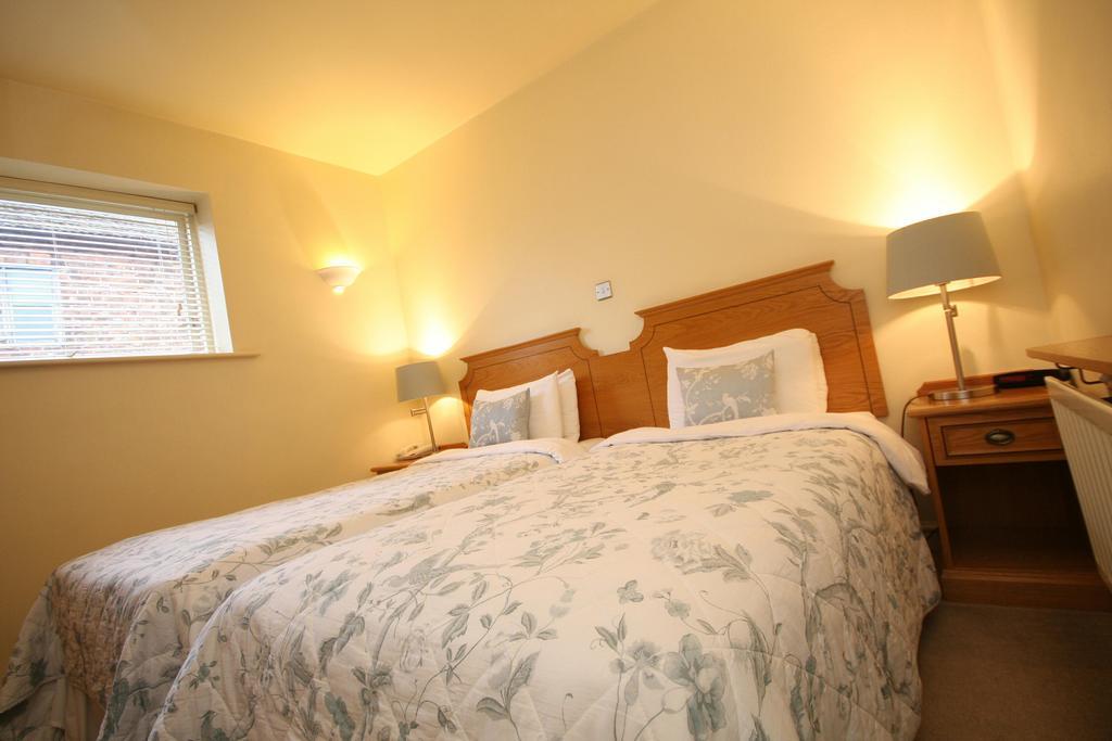 Crown Hotel Nantwich Cameră foto